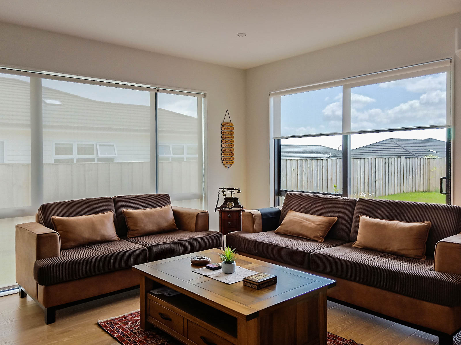 Sunscreen Roller Blind